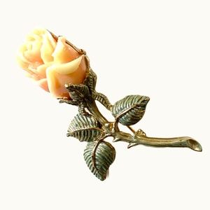 Vintage Style Rosebud Brooch